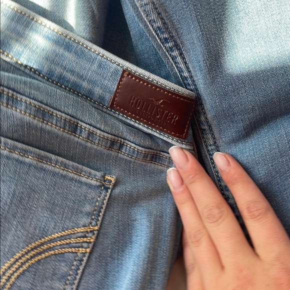 Women's Blue Jeans - Picture 6 of 8